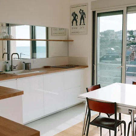 05- Le Panorama Vue Et Falaises